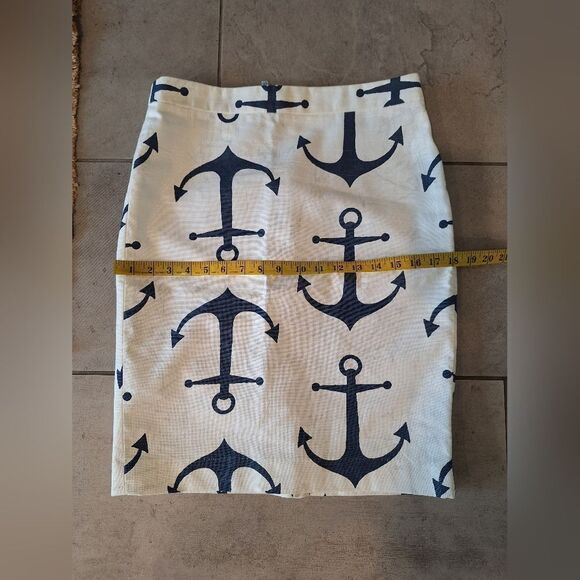 Corilynn anchor white blue skirt size 4 /S - Picture 7 of 7